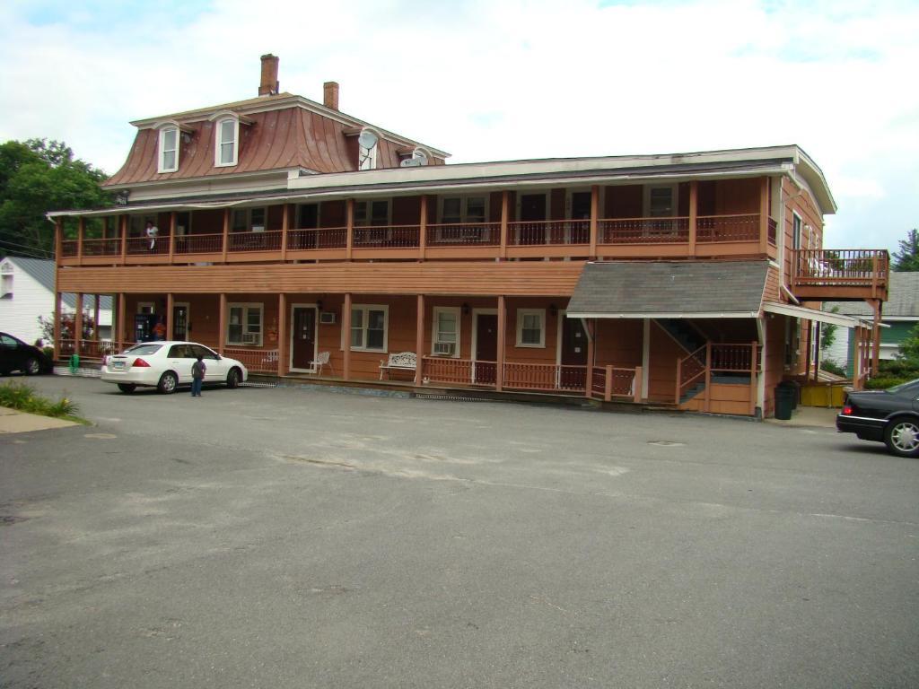 All Seasons Motel Ludlow Exteriör bild